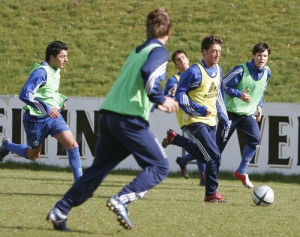 Soccer Drills - Oezil as U19 Player FC Schalke 04