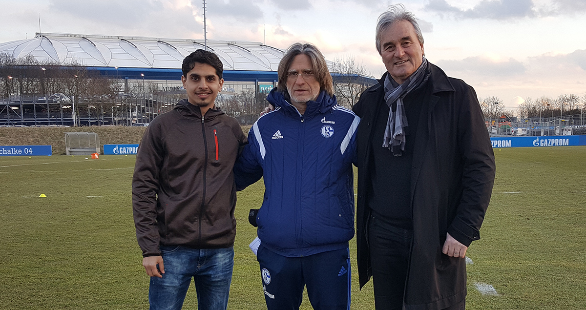 Ahmed Alotaibi, Norbert Elgert (Head coach U19 FC Schalke 04) and Peter Schreiner