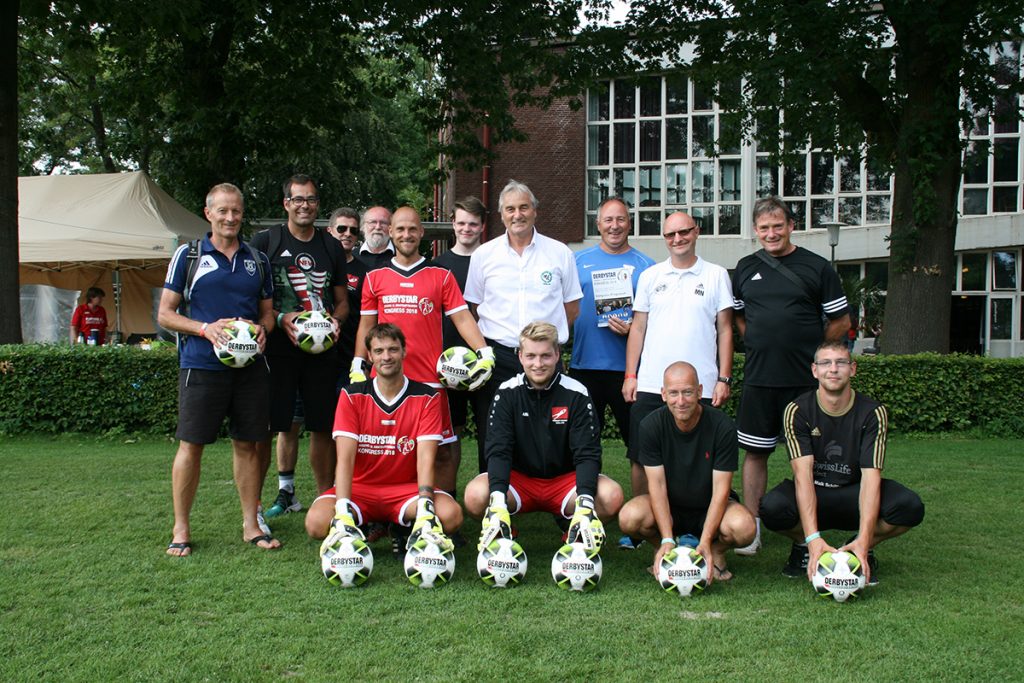 Marco Knoop (B. Dortmund), Peter Schreiner and the Goalkeeping presentation group